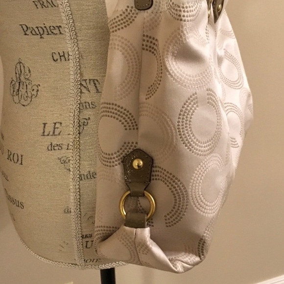 Coach two way crossbody Bag - Picture 4 of 6